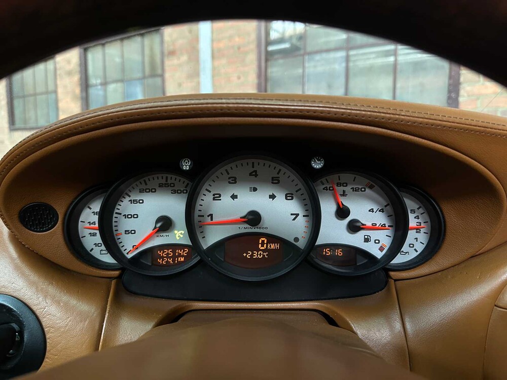 Porsche 911 3.4 Coupé Carrera 4 996 Millennium Edition -Manual- 300pk 1999, 54-NL-KF Youngimer