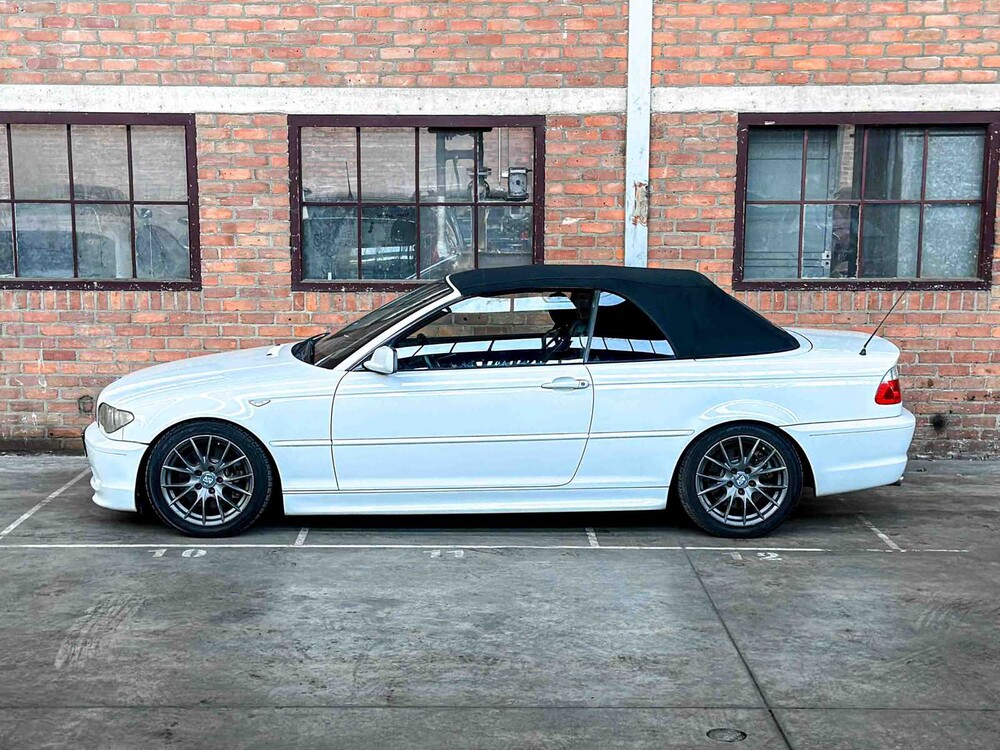 BMW 330Ci Cabriolet M Sport E46 231pk 2003 Facelift YOUNGTIMER