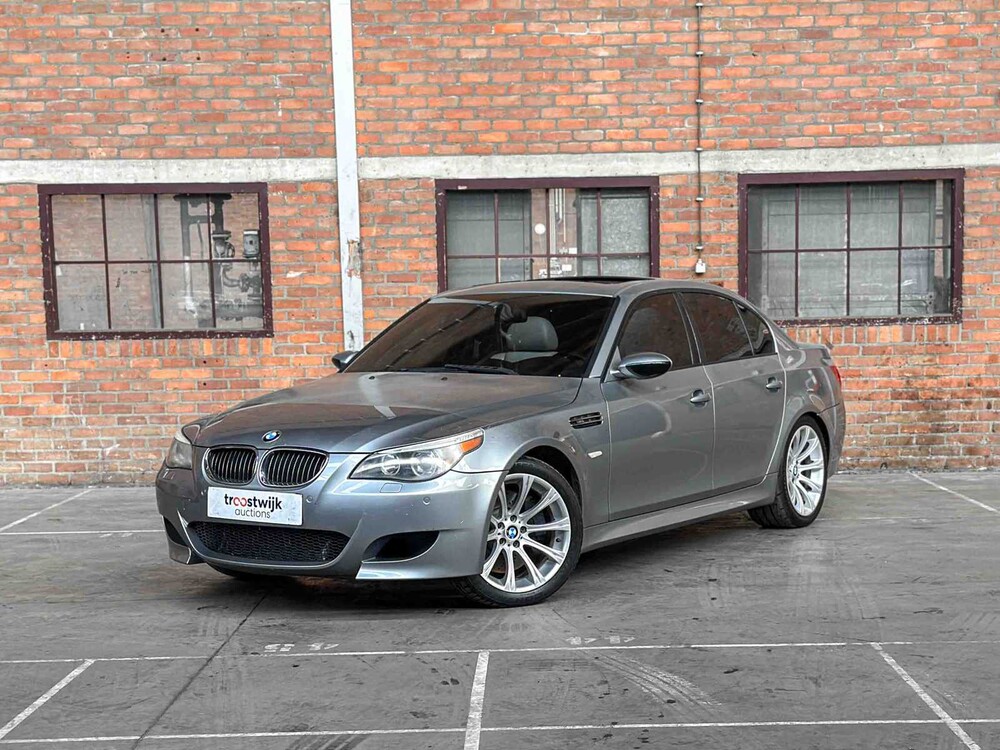 BMW M5 5.0 V10 500pk 2006 5-serie Youngtimer