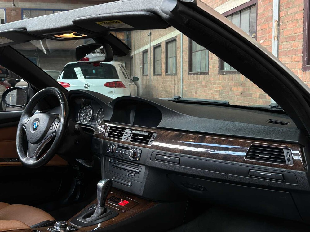 BMW 335i Cabriolet E93 306pk 2009 3-serie Youngtimer