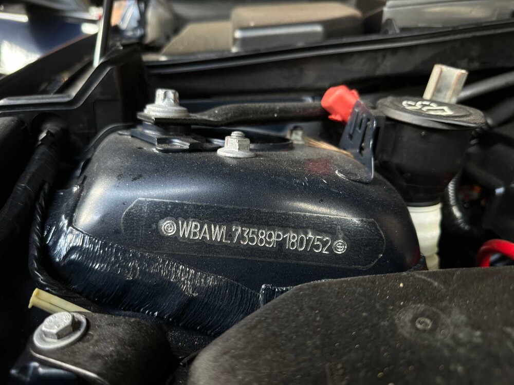 BMW 335i Cabriolet E93 306pk 2009 3-serie Youngtimer