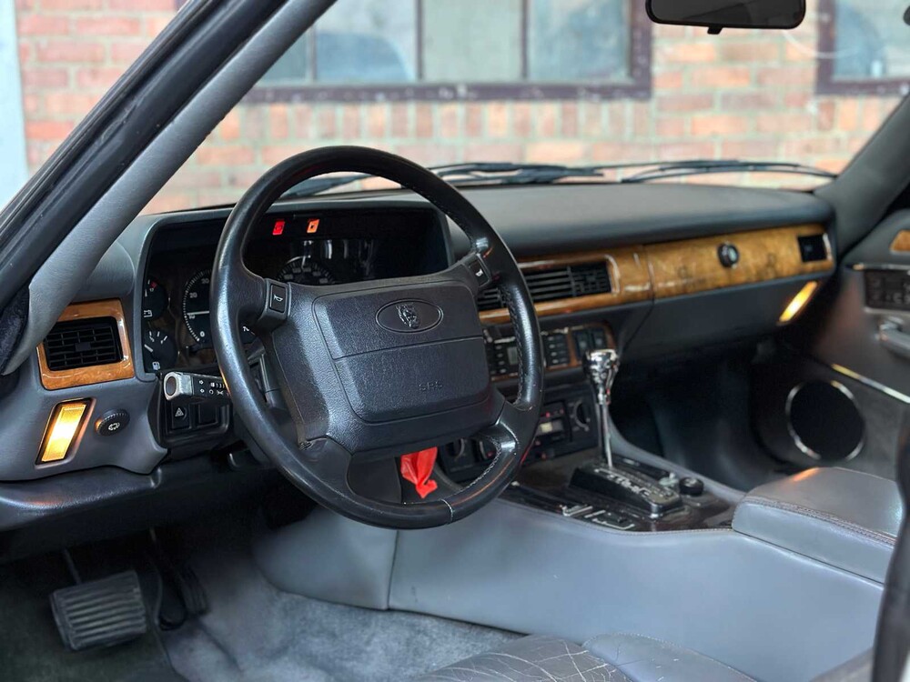 Jaguar XJR-S Coupé 6.0 V12 330pk 1993 Phase 2 Youngtimer