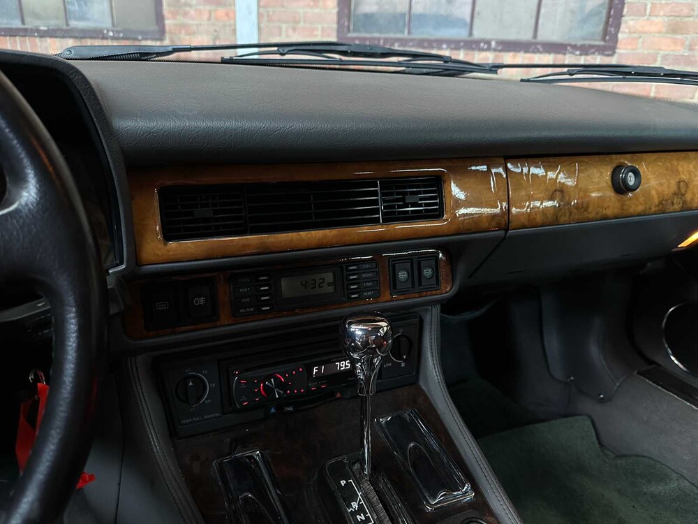 Jaguar XJR-S Coupé 6.0 V12 330pk 1993 Phase 2 Youngtimer