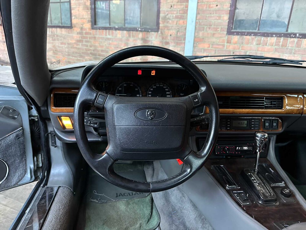 Jaguar XJR-S Coupé 6.0 V12 330pk 1993 Phase 2 Youngtimer