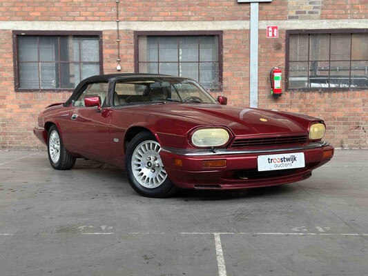 Jaguar XJS 5.3 V12 Coupé 295PS 1977 (Original-NL), PT-03-FN