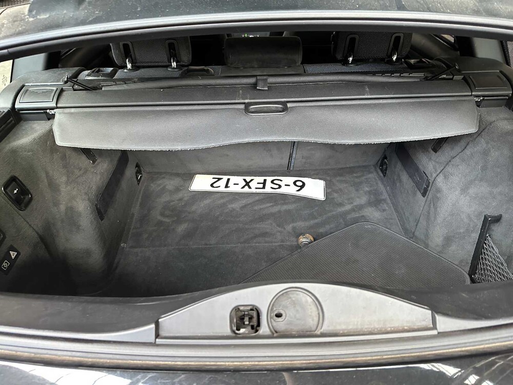 BMW 325i Touring High Executive 218hp 2006 3-series, 6-SFX-12 Youngtimer