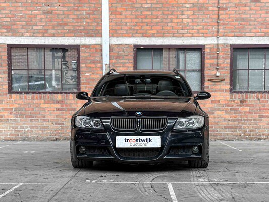 BMW 325i Touring High Executive 218PS 2006 3er, 6-SFX-12 Youngtimer