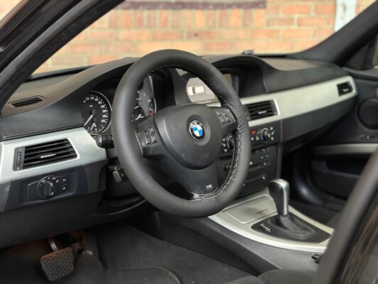 BMW 325i Touring High Executive 218PS 2006 3er, 6-SFX-12 Youngtimer