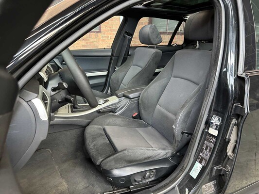 BMW 325i Touring High Executive 218PS 2006 3er, 6-SFX-12 Youngtimer