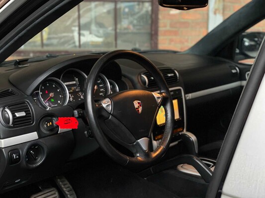 Porsche Cayenne Turbo 4.8 V8 500PS 2009 Youngtimer