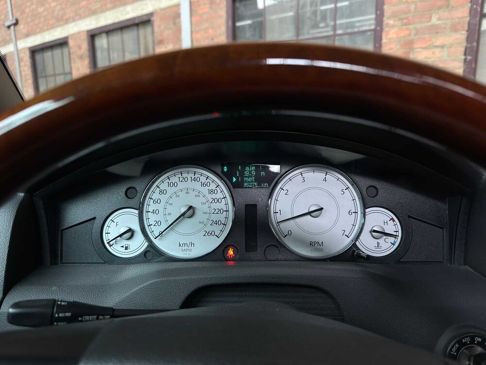 Chrysler 300C HEMI 5.7 V8 340pk 2006 Youngtimer