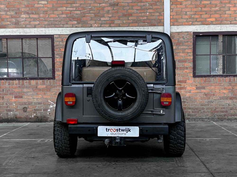 Jeep Wrangler 2.5i Softtop + Hardtop 118pk 1998, N-946-BP