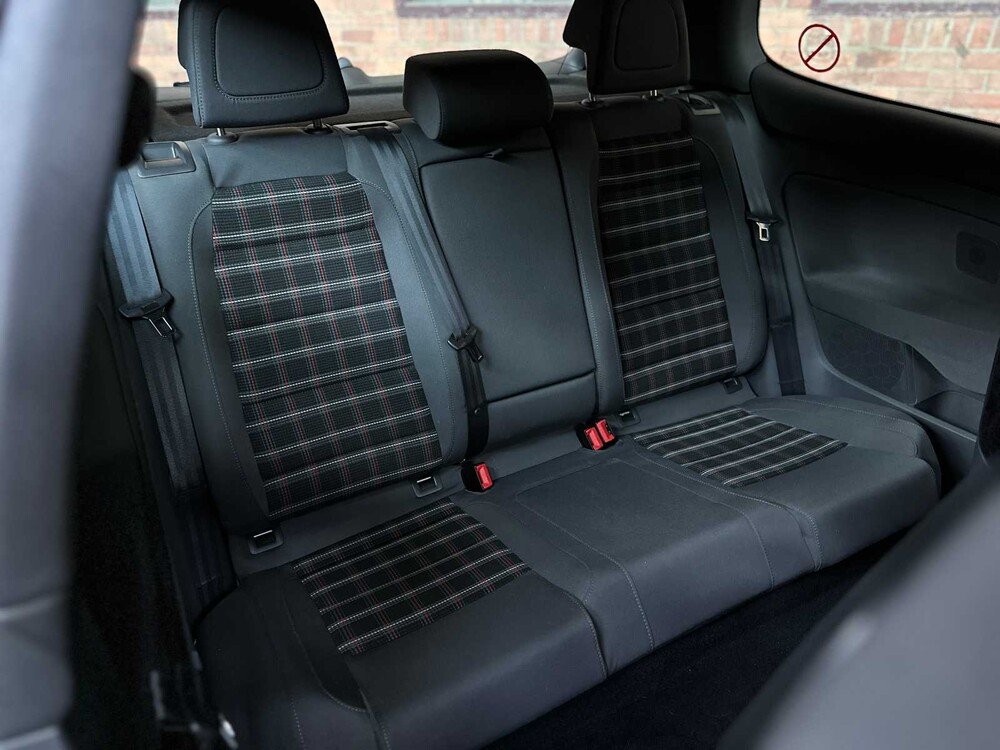 Volkswagen Golf GTI 2.0 TFSI 280pk 2009 (Origineel-NL), 76-GNG-4