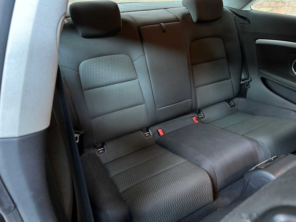 Audi - A5 Coupé - 3.2 FSI quattro - Car