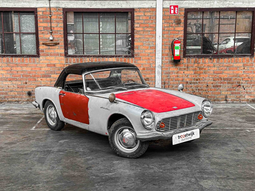Honda S600 57pk 1964 Hardtop (Restauratieproject)