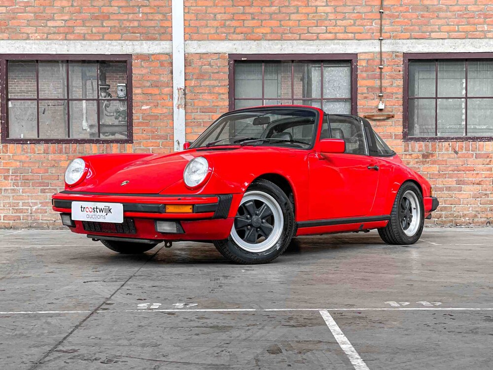 Porsche 911 Targa 3.2 Carrera 207pk 1985
