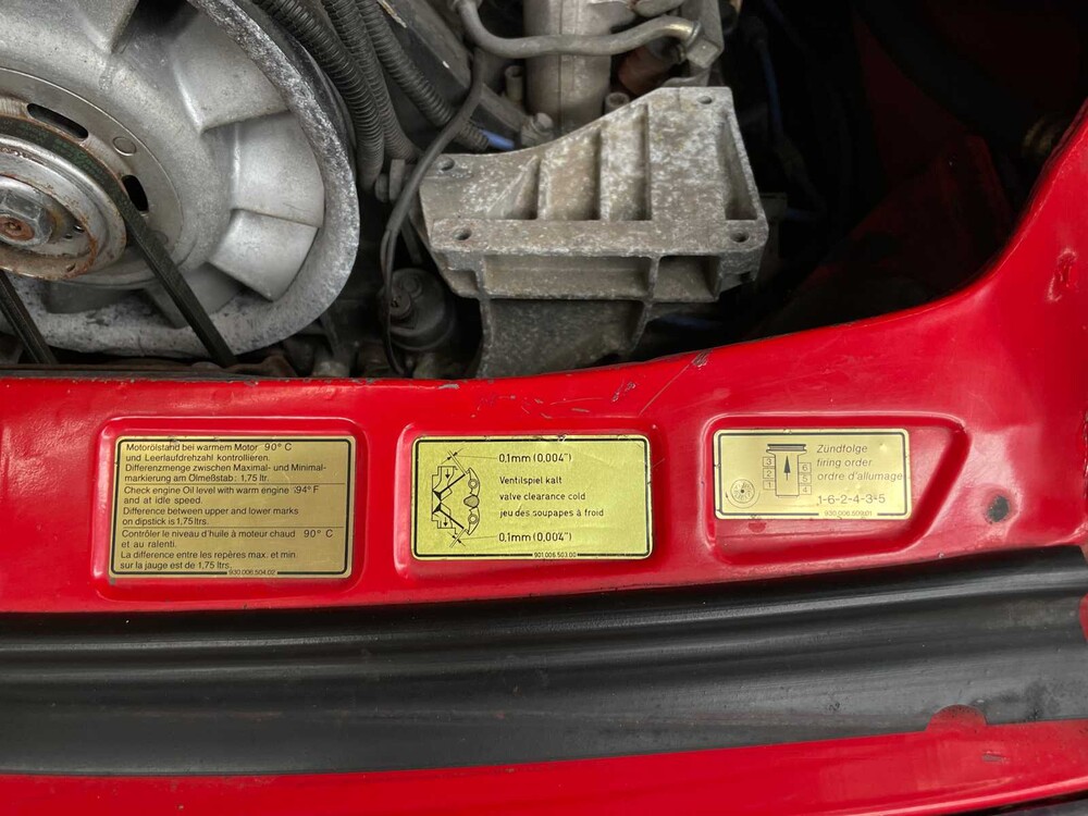 Porsche 911 Targa 3.2 Carrera 207pk 1985