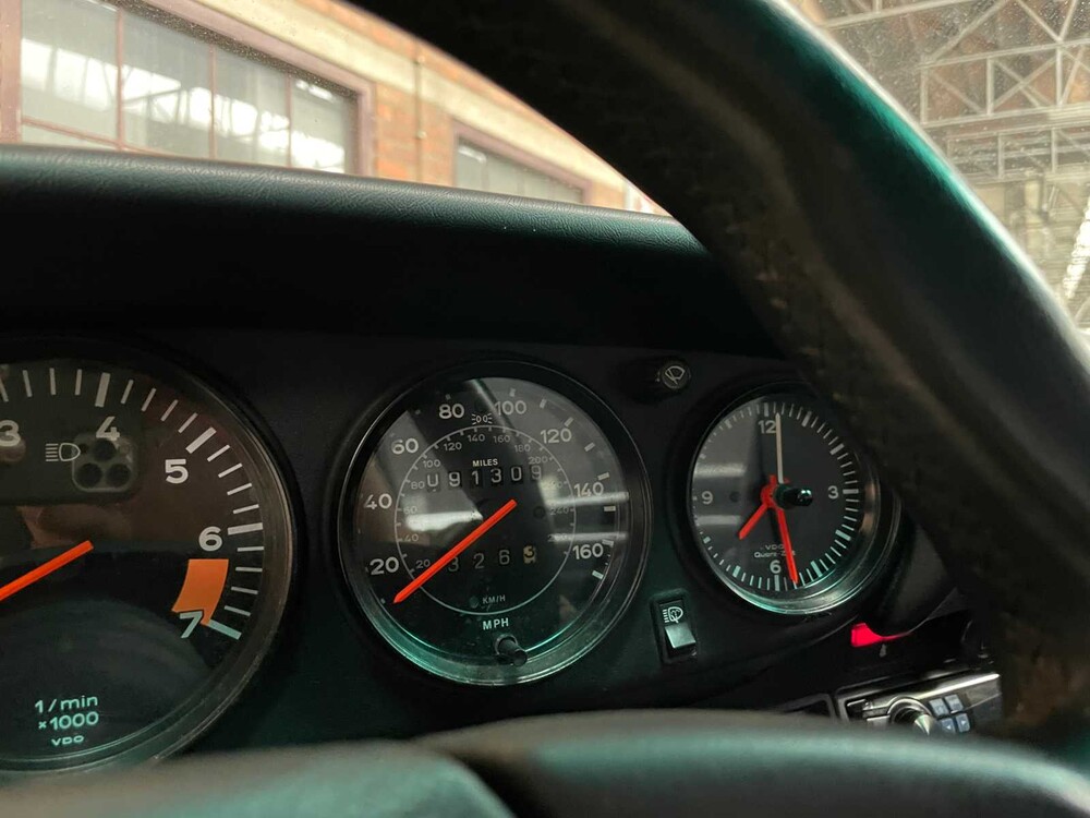 Porsche 911 Targa 3.2 Carrera 207pk 1985