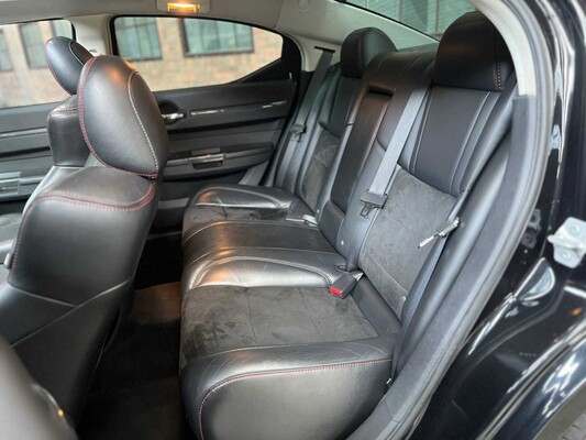 Dodge Charger SRT8 6.1 V8 425PS 2008 Youngtimer