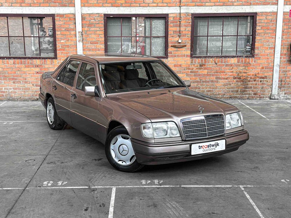 Mercedes-Benz E220 W124 2.2 150pk 1994 E-Klasse
