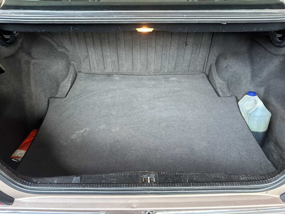 Mercedes-Benz E220 W124 2.2 150pk 1994 E-Klasse