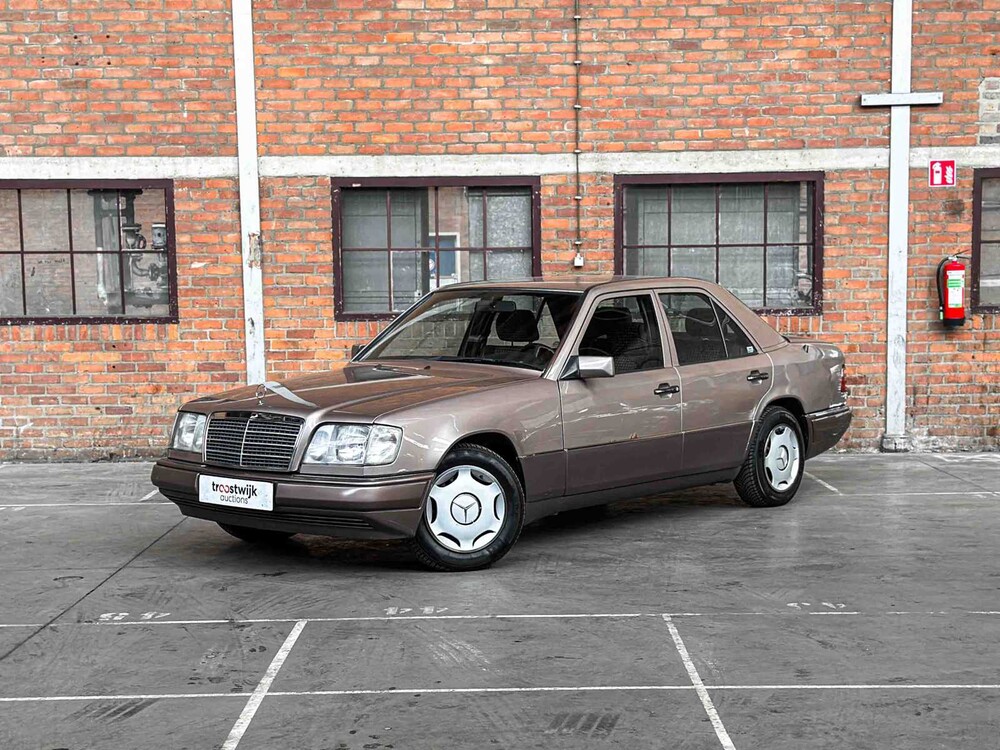 Mercedes-Benz E220 W124 2.2 150pk 1994 E-Klasse