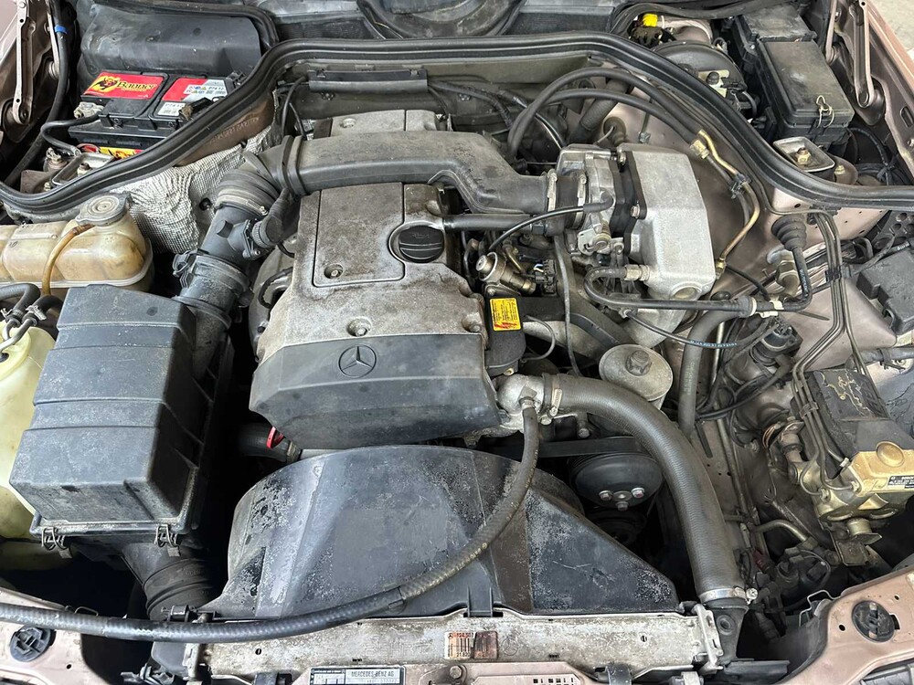 Mercedes-Benz E220 W124 2.2 150pk 1994 E-Klasse