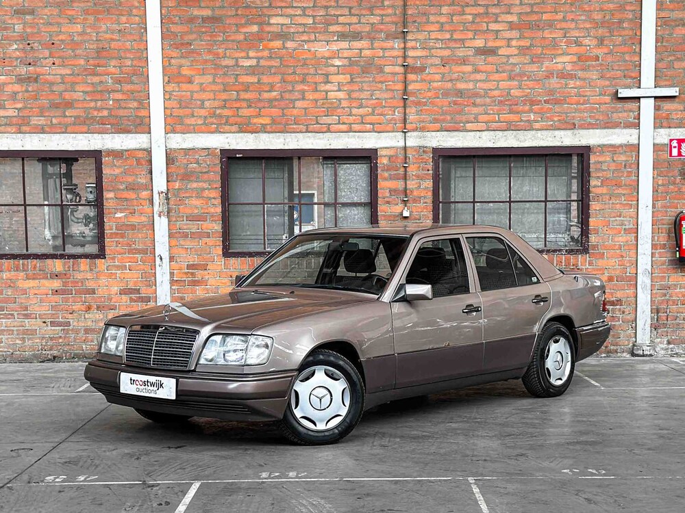 Mercedes-Benz E220 W124 2.2 150pk 1994 E-Klasse