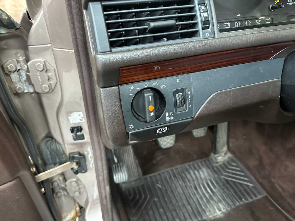 Mercedes-Benz E220 W124 2.2 150pk 1994 E-Klasse