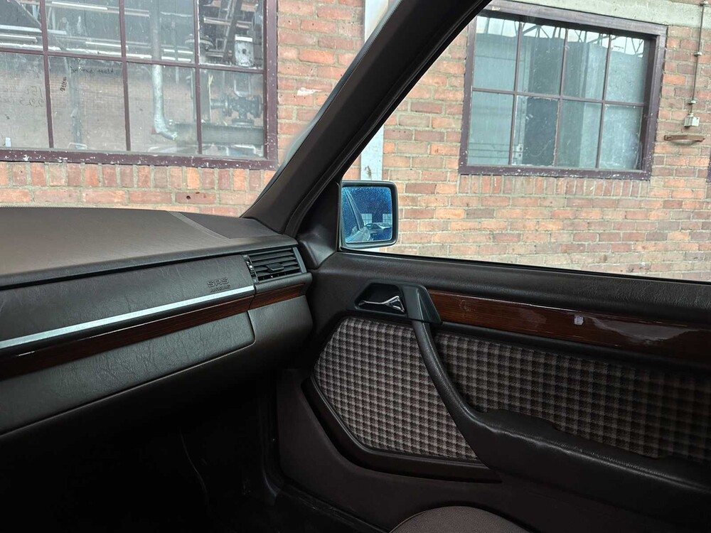 Mercedes-Benz E220 W124 2.2 150pk 1994 E-Klasse