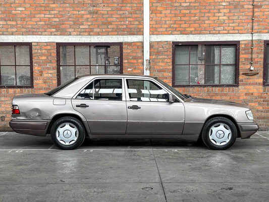 Mercedes-Benz E220 W124 2.2 150PS 1994 E-Klasse