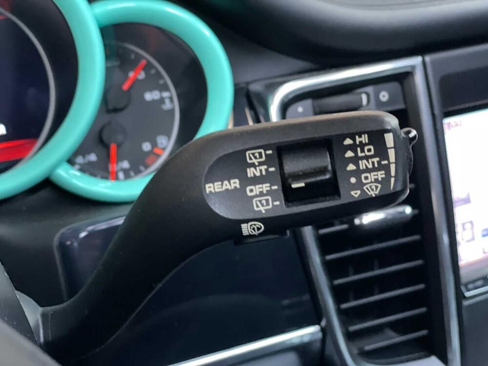 Porsche Panamera 4S 4.8 V8 Sport Chrono 400pk 2010 Youngtimer