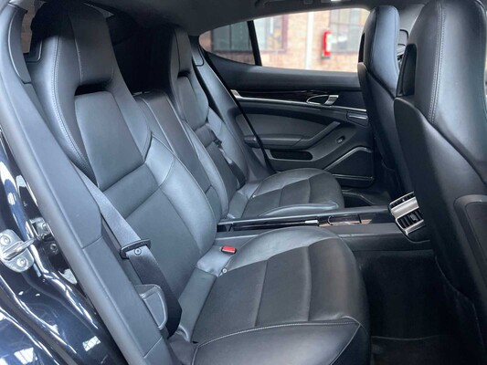 Porsche Panamera 4S 4.8 V8 Sport Chrono 400hp 2010 Youngtimer