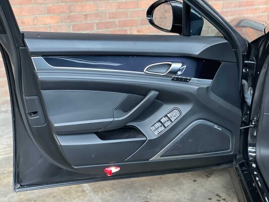 Porsche Panamera 4S 4.8 V8 Sport Chrono 400hp 2010 Youngtimer