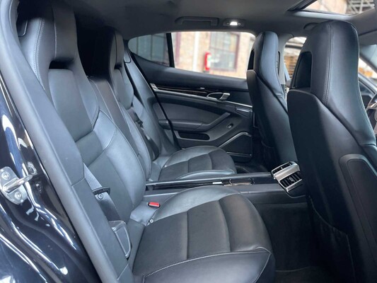 Porsche Panamera 4S 4.8 V8 Sport Chrono 400hp 2010 Youngtimer