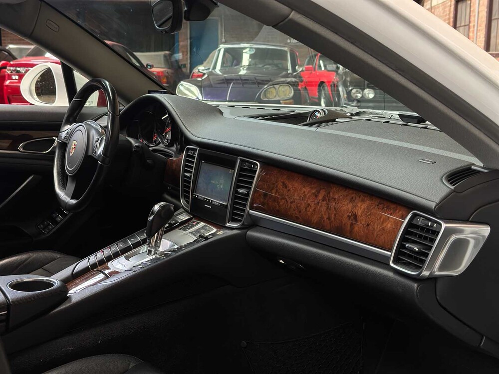 Porsche Panamera 4S 4.8 V8 400pk 2010
