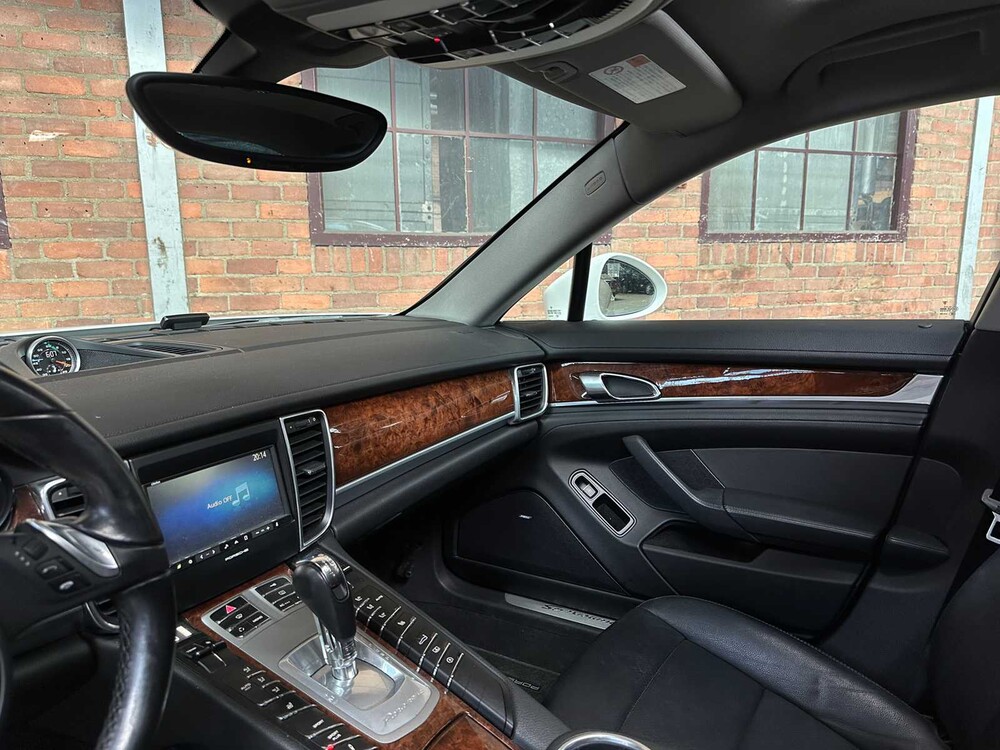 Porsche Panamera 4S 4.8 V8 400pk 2010