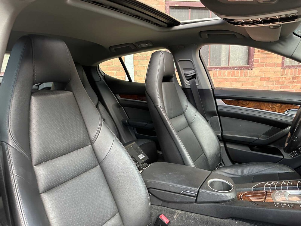 Porsche Panamera 4S 4.8 V8 400pk 2010