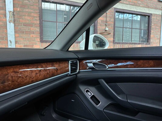 Porsche Panamera 4S 4.8 V8 400PS 2010