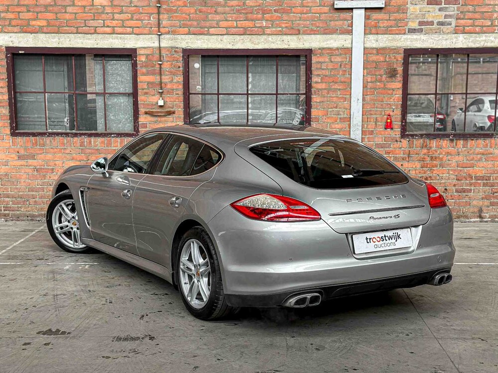 Porsche Panamera 4S 4.8 V8 400pk 2012