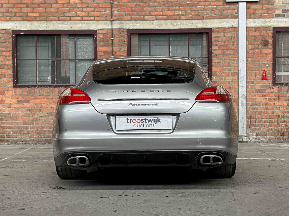 Porsche Panamera 4S 4.8 V8 400pk 2012