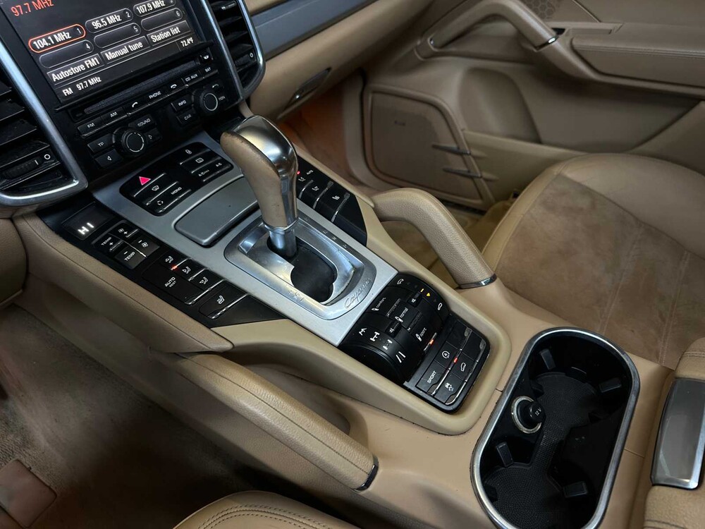 Porsche Cayenne GTS 4.8 V8 420pk 2013