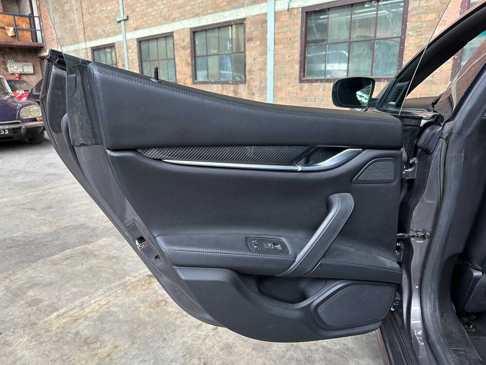 Maserati Ghibli S Q4 3.0 V6 411pk 2014, TD-097-Z