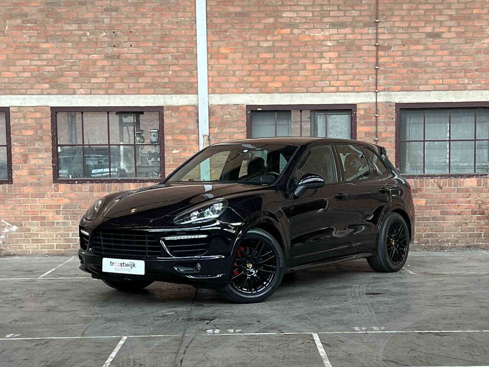 Porsche Cayenne GTS 4.8 V8 420pk 2014