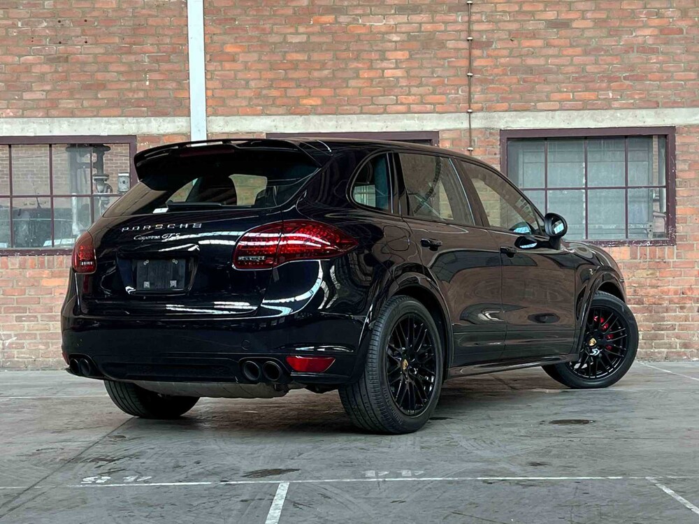 Porsche Cayenne GTS 4.8 V8 420pk 2014