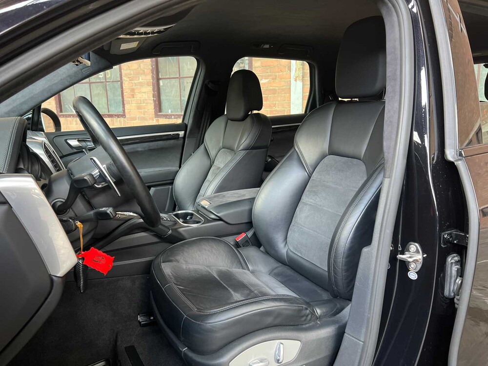 Porsche Cayenne GTS 4.8 V8 420pk 2014