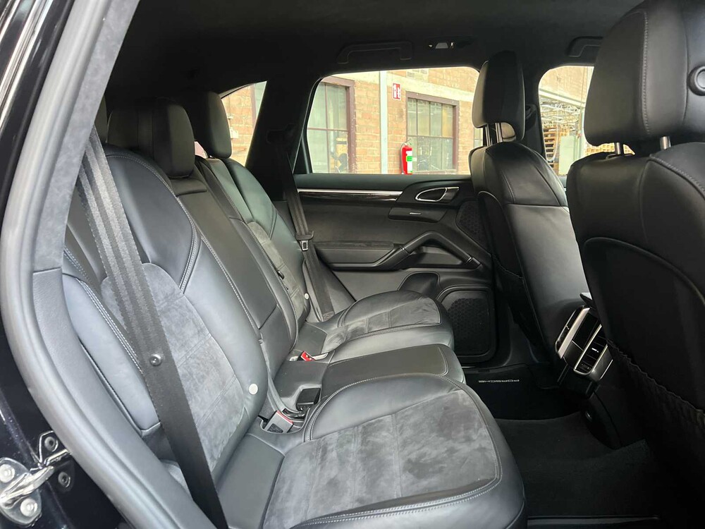 Porsche Cayenne GTS 4.8 V8 420pk 2014