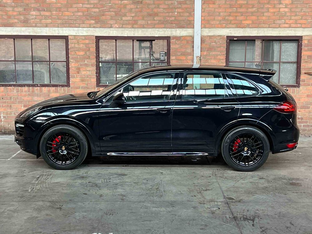 Porsche Cayenne GTS 4.8 V8 420pk 2014