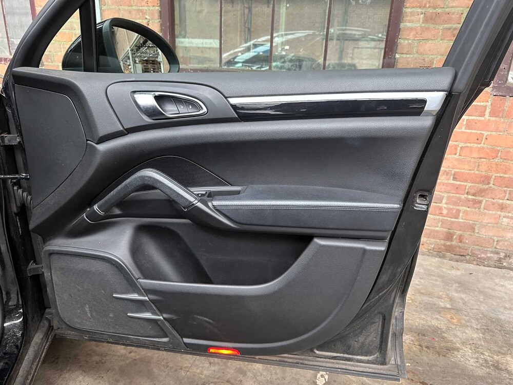 Porsche Cayenne 3.6 299pk 2012, 5-TBR-27