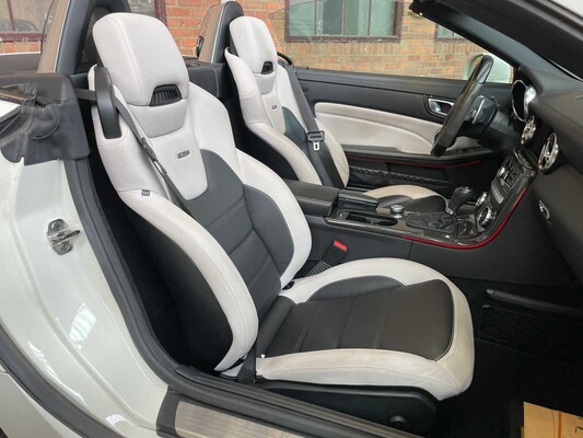 Mercedes-Benz SLK55 AMG 5.5 V8 421PS 2013 AIRSCARF SLK-Klasse